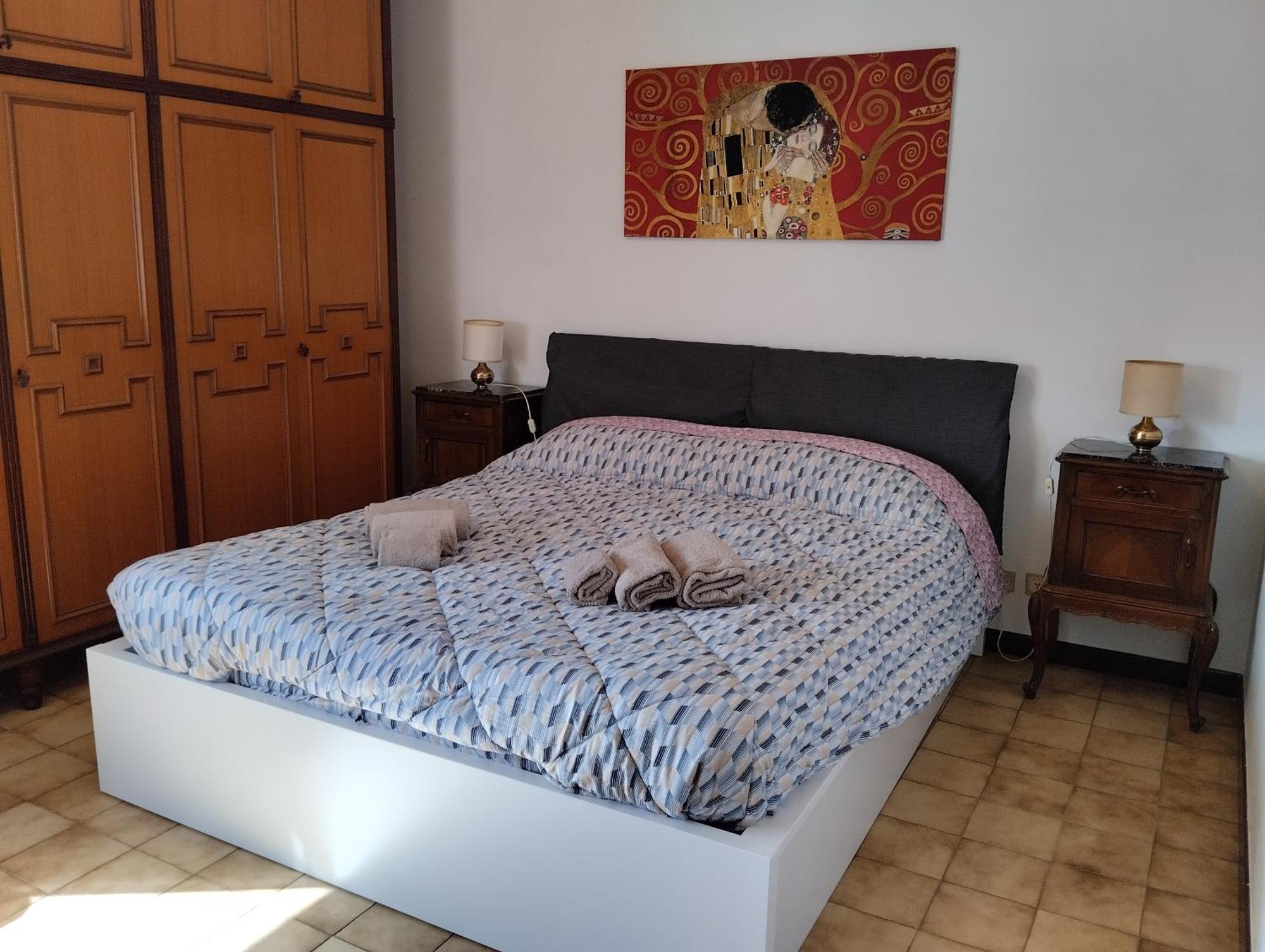 Appartamento Con Posto Auto 拉瓦尼亚 外观 照片