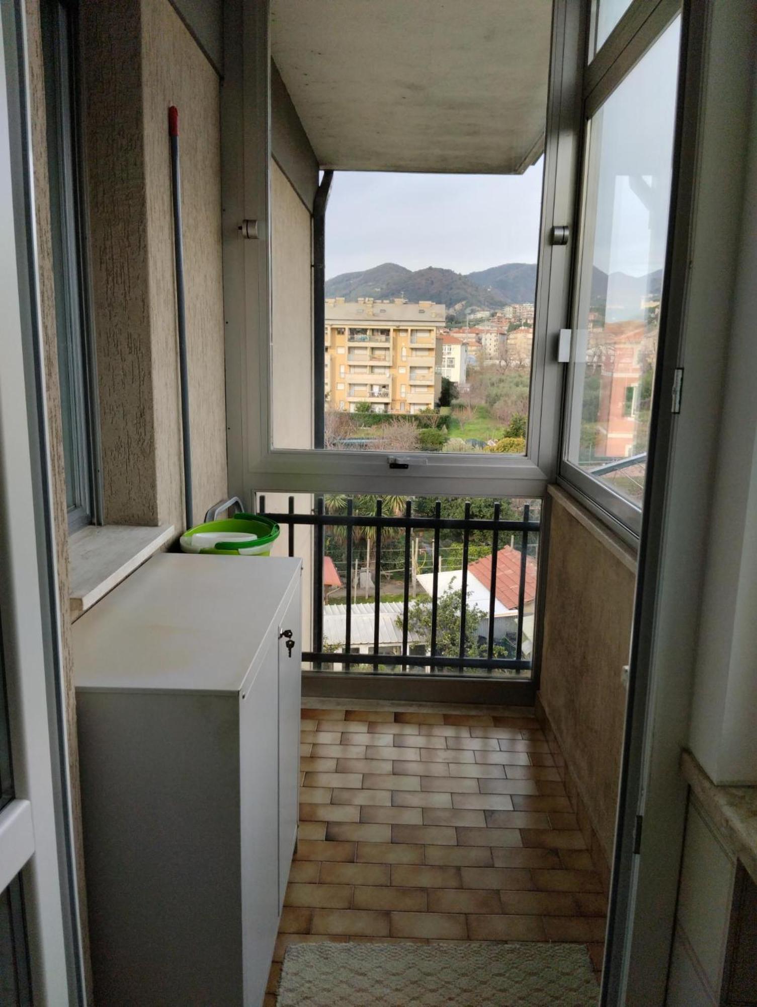 Appartamento Con Posto Auto 拉瓦尼亚 外观 照片